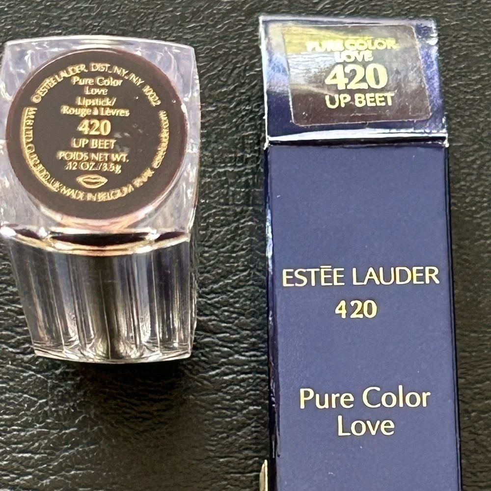 Estée Lauder Pure Color Love LIPSTICK 420 UP BEET (a deep purple matte) BOXED